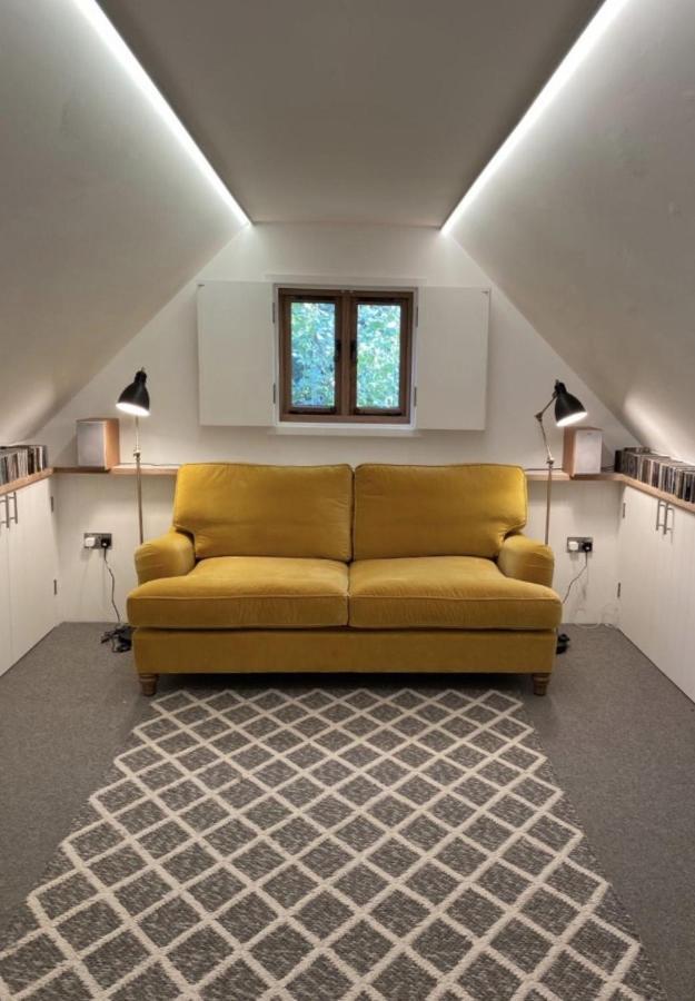 Danny Lodge - Country Cottage Near Brighton By Huluki Sussex Stays Hurstpierpoint Eksteriør billede