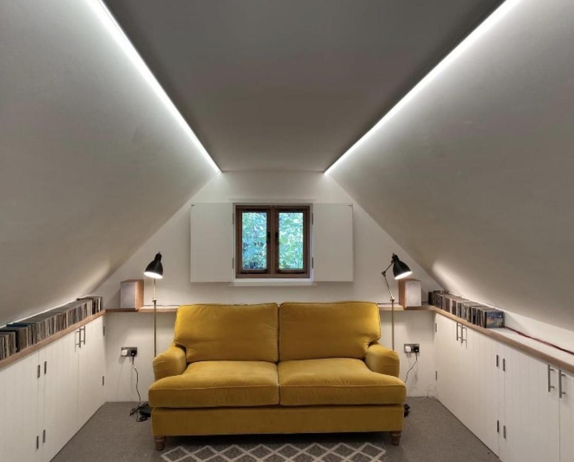 Danny Lodge - Country Cottage Near Brighton By Huluki Sussex Stays Hurstpierpoint Eksteriør billede